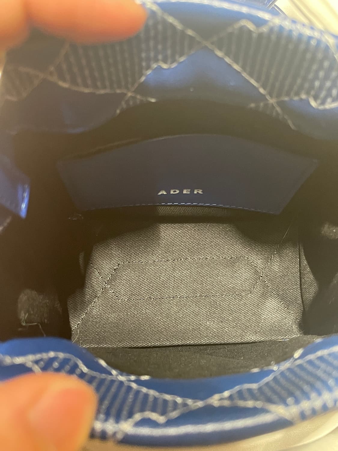 아더에러 크로스백 테닛 쇼퍼백  tenit shopper bag 상품이미지5