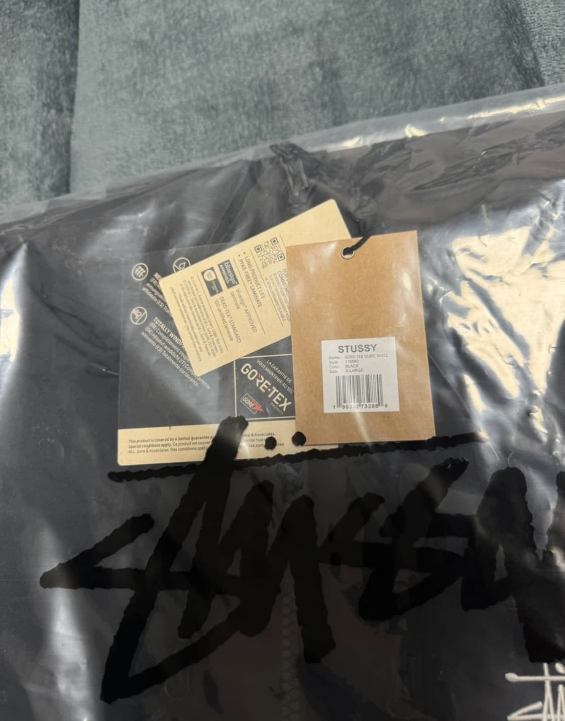 [XL] 스투시 고어텍스 가이드 쉘 자켓 블랙 상품이미지3