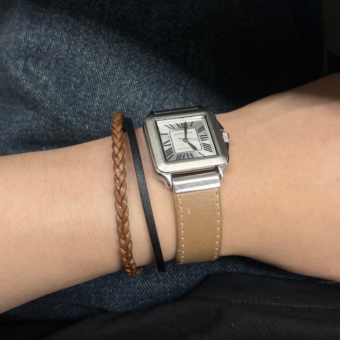 Anne Klein 클래식 탱크 레더 워치 상품이미지5