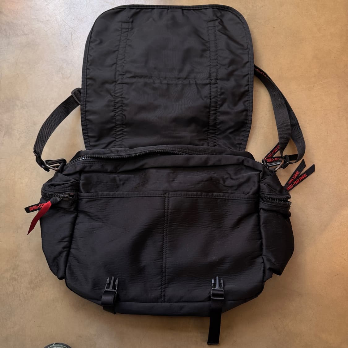 Y'SACCS + POUR HOMME 3웨이 백팩 크로스백 토트백 상품이미지5