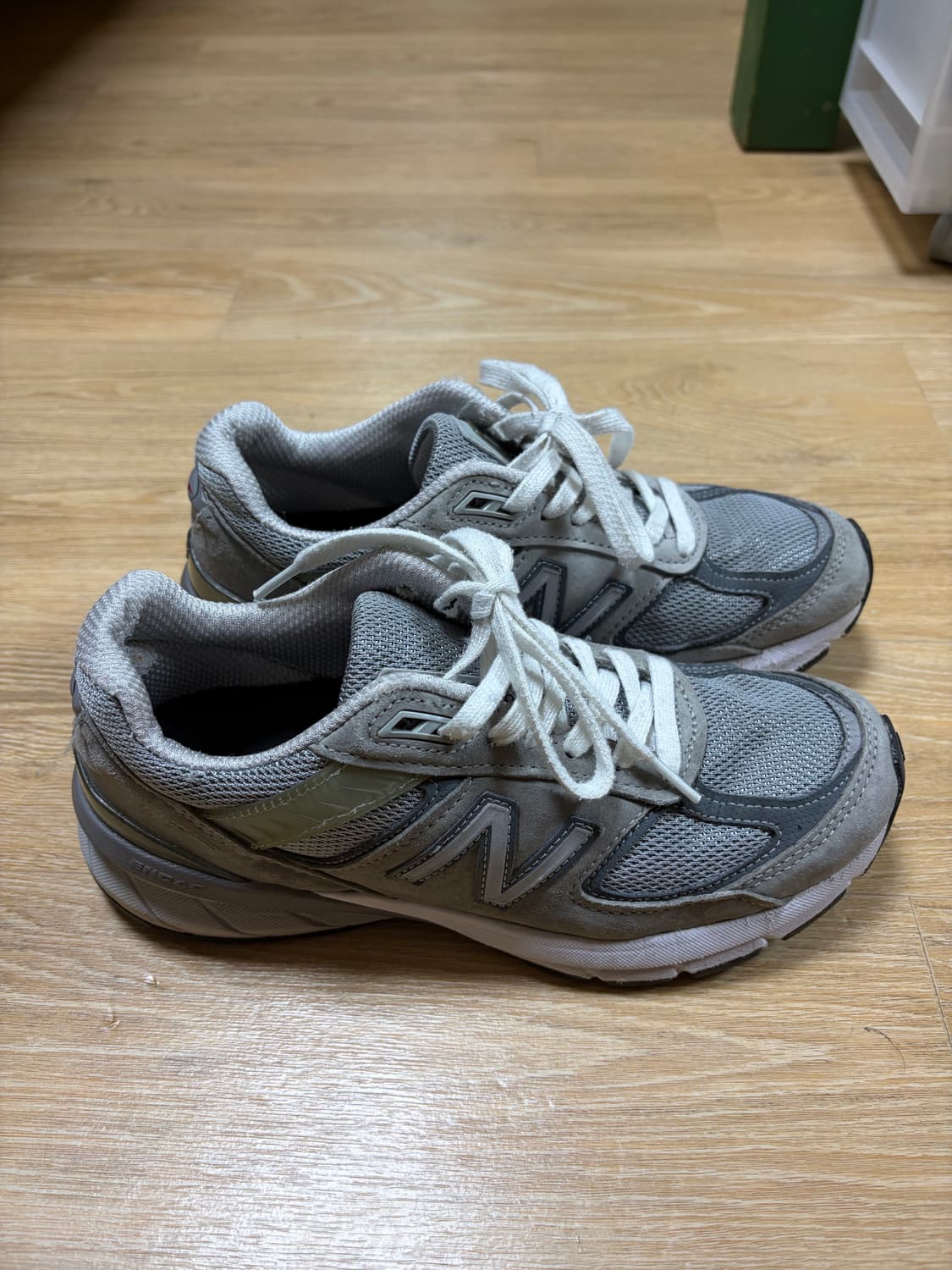 뉴발란스 990v5 그레이 230 USA 상품이미지1