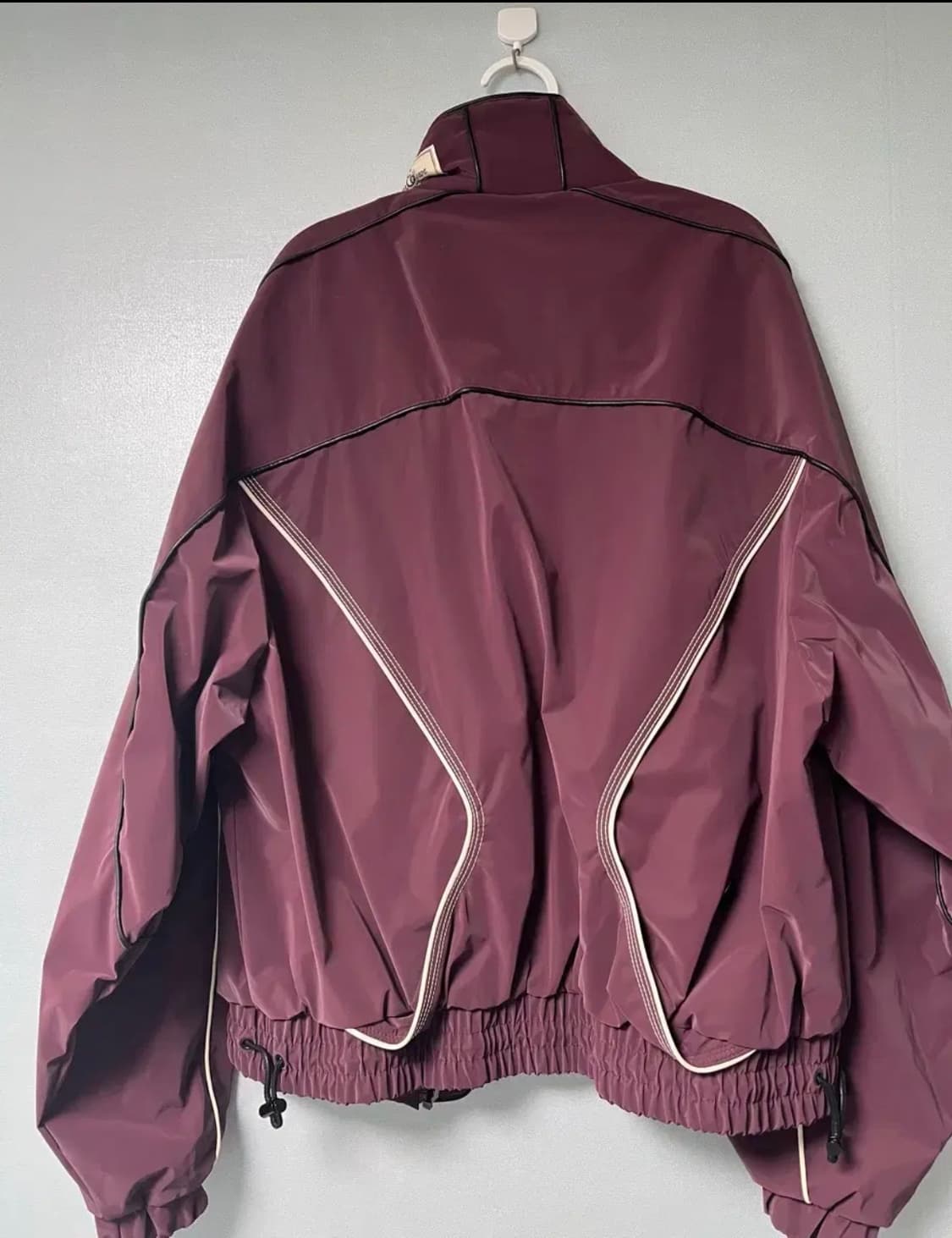 아더에러 반트 점퍼 버건디 A1 사이즈 상품이미지3