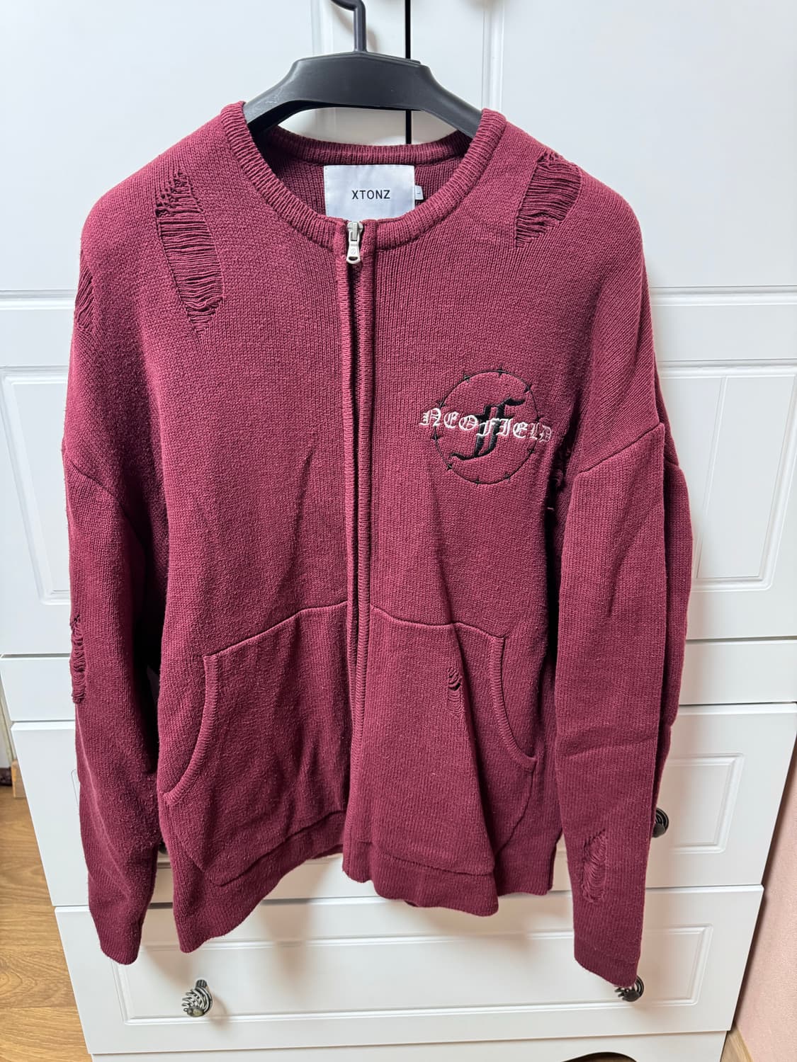 엑스톤즈 네오필드 데미지 니트 집업 상품이미지3