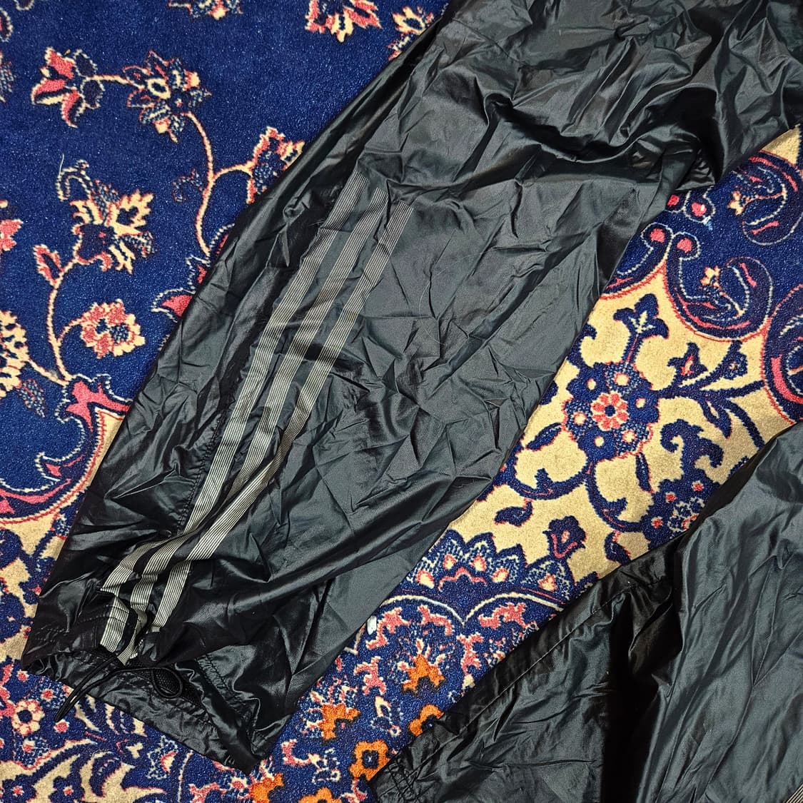 아디다스(Adidas) 00's 유광 스트렙 트렉팬츠 110size 상품이미지2
