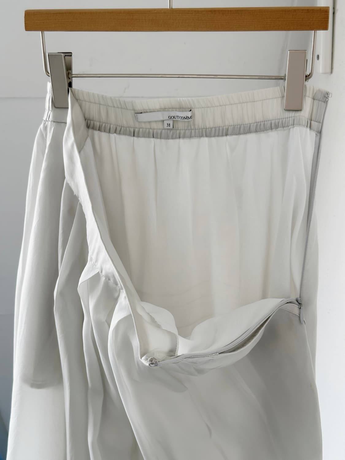 Cupro banded side tape loose skirt 상품이미지5