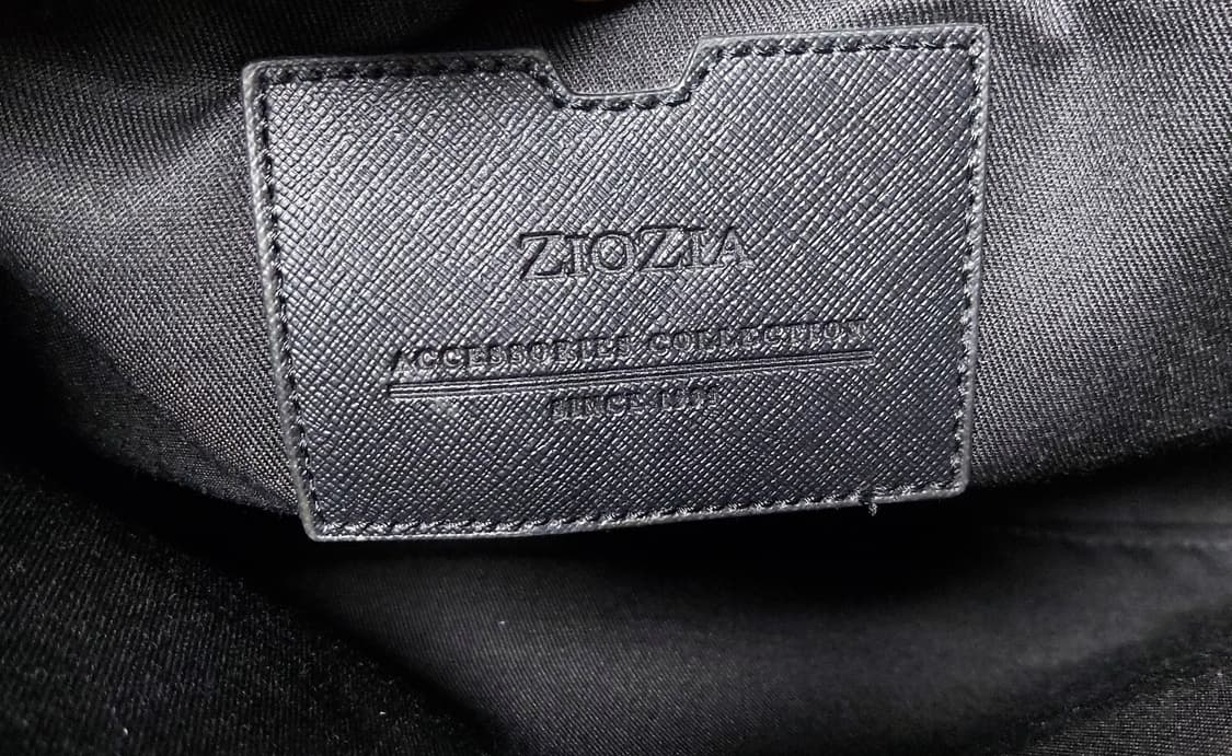 지오지아 블랙 토트백 크로스백 서류가방

 상품이미지7