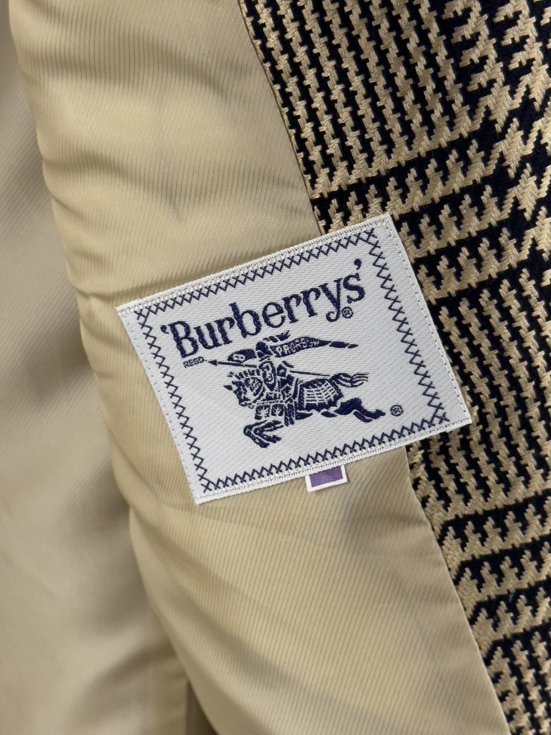 버버리 체크 자켓 상품이미지7