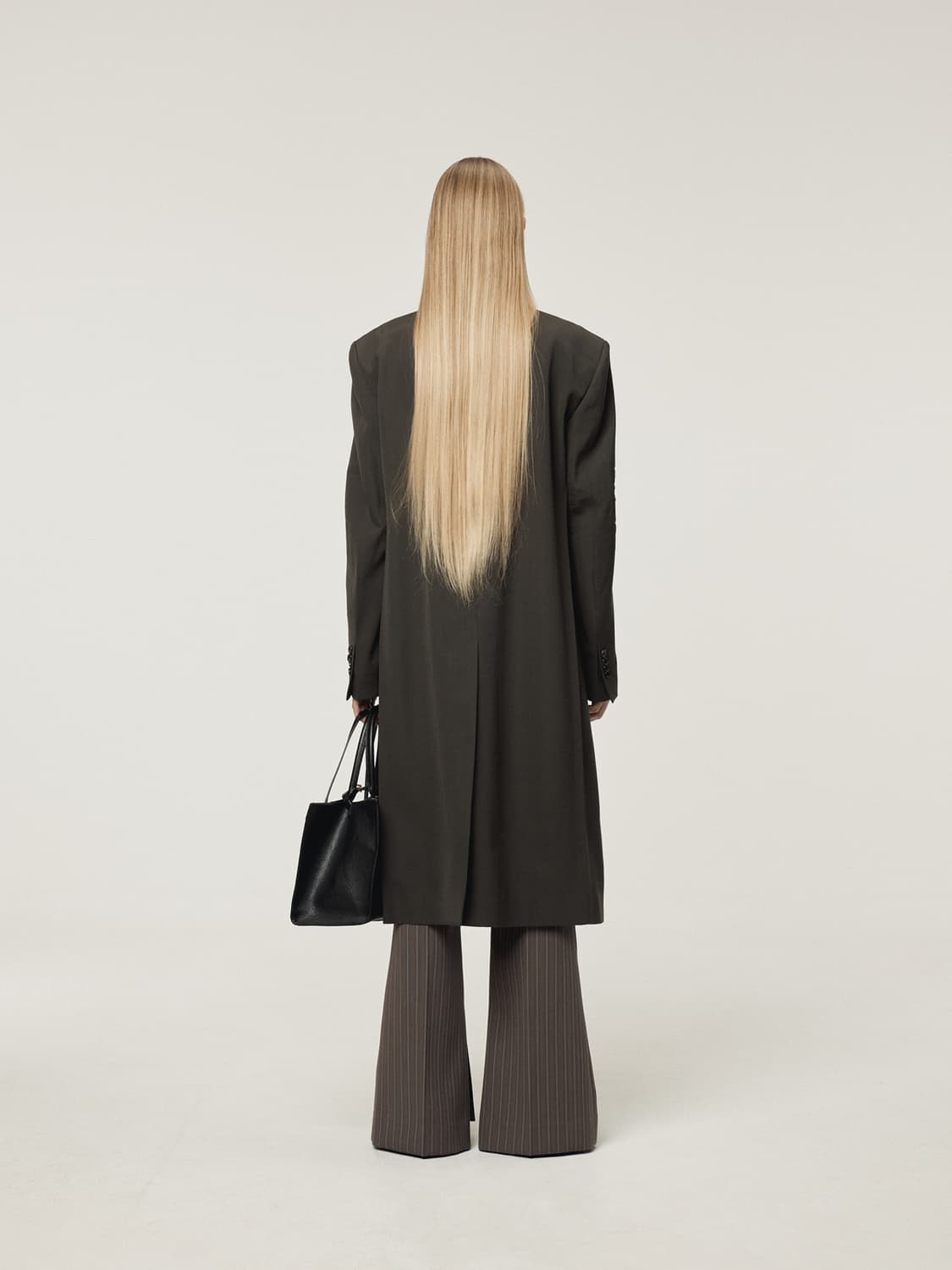 렉토 RECTO 슬리브 크리즈 울 코트 차콜 상품이미지5