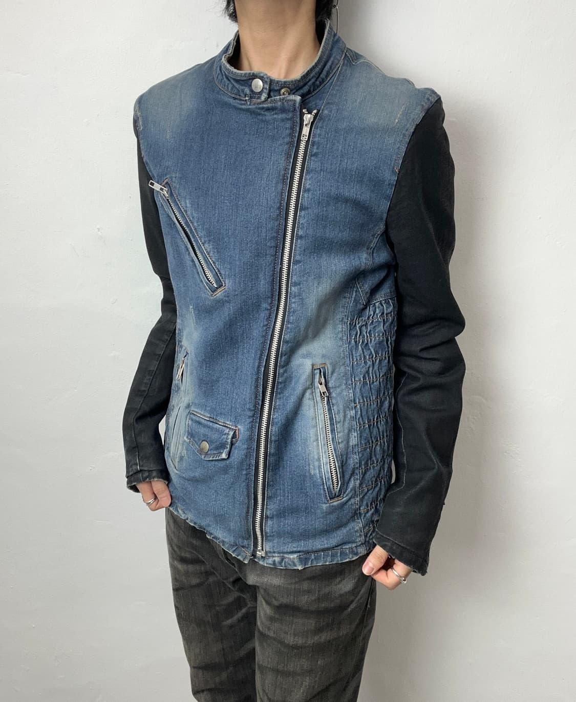 Glamb Waxed Sleeve Denim Rider Jacket 상품이미지3