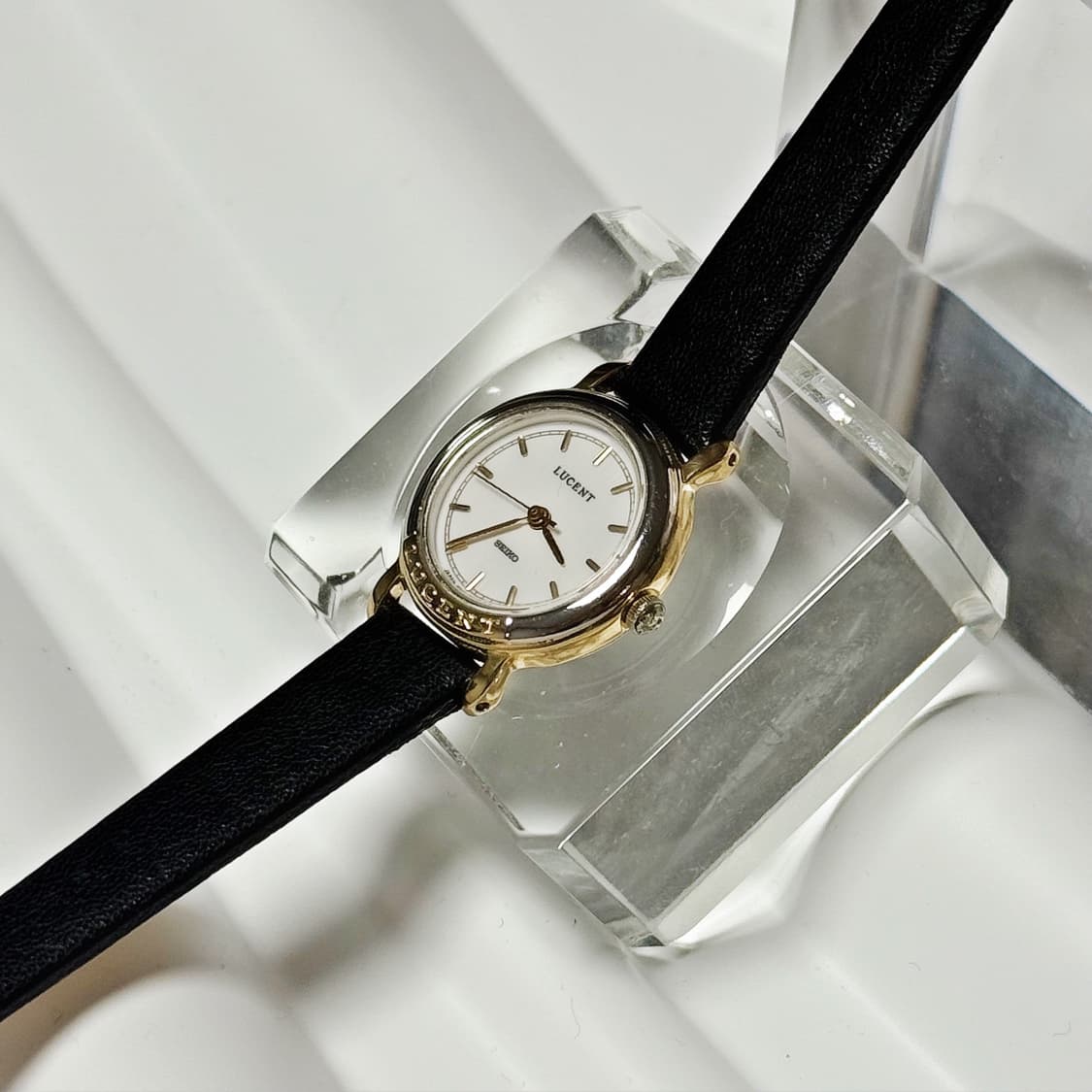 80's90's 빈티지 세이코 루센트 데일리 라운드 워치 상품이미지3