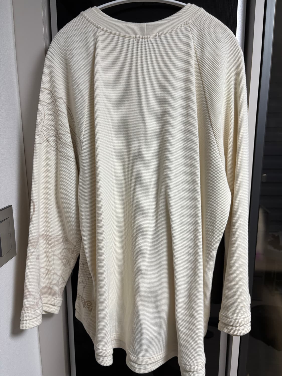 투머치택스 와플 오너먼트 티셔츠 아이보리 상품이미지5