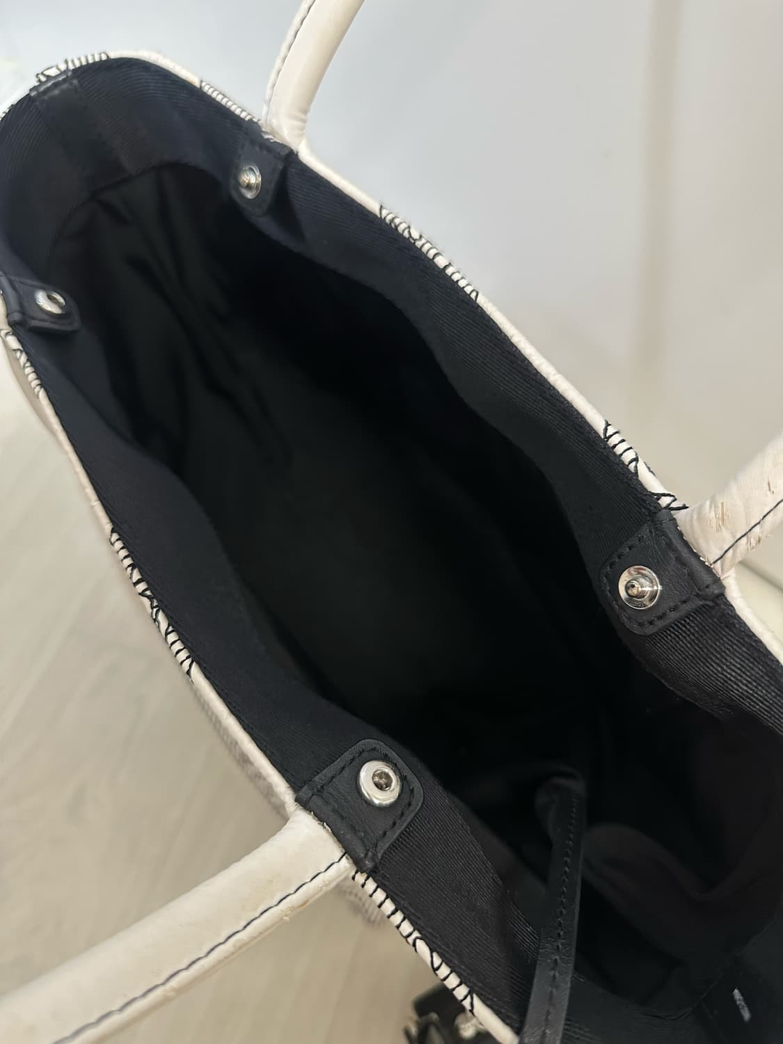 알렉산더왕 록시 퀼팅 토트백 화이트 상품이미지6