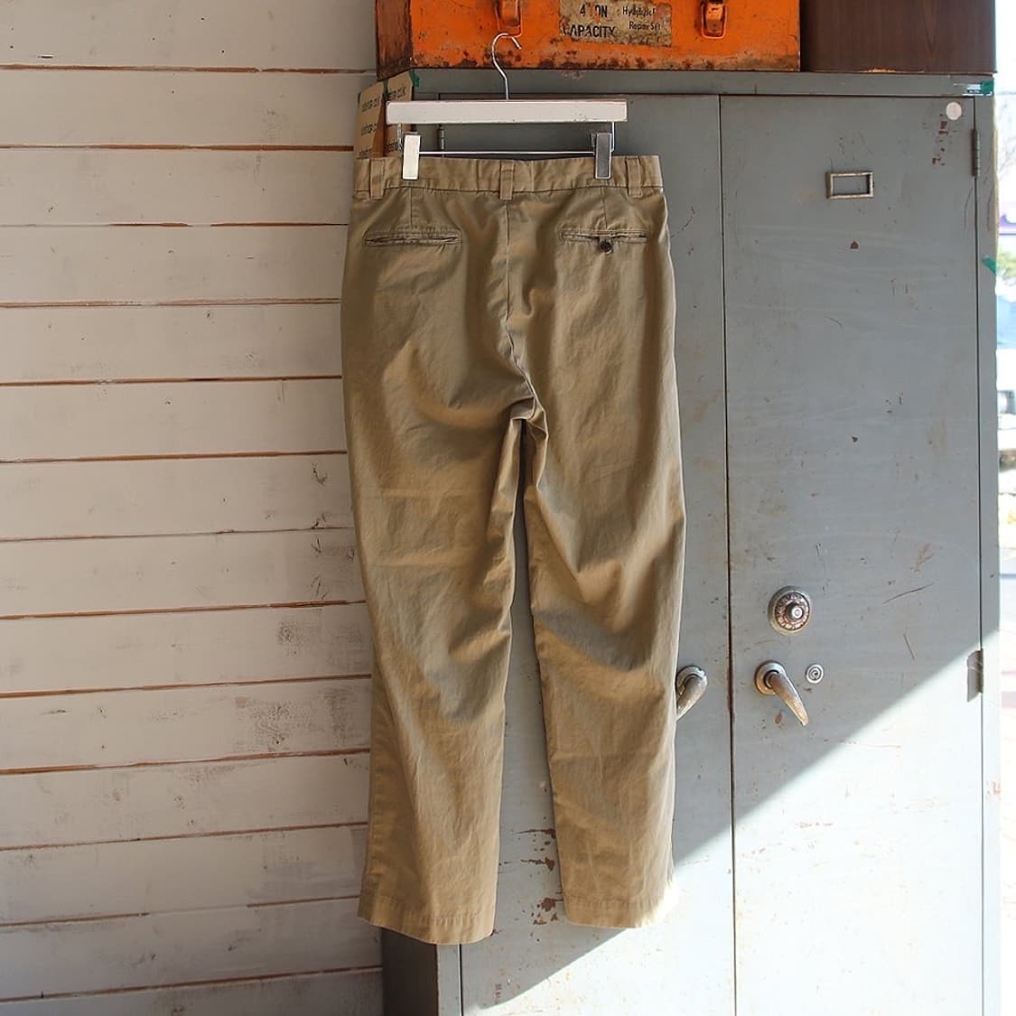 (착용컷) 폴로 랄프로렌 치노 팬츠 (남성용 32) 상품이미지4