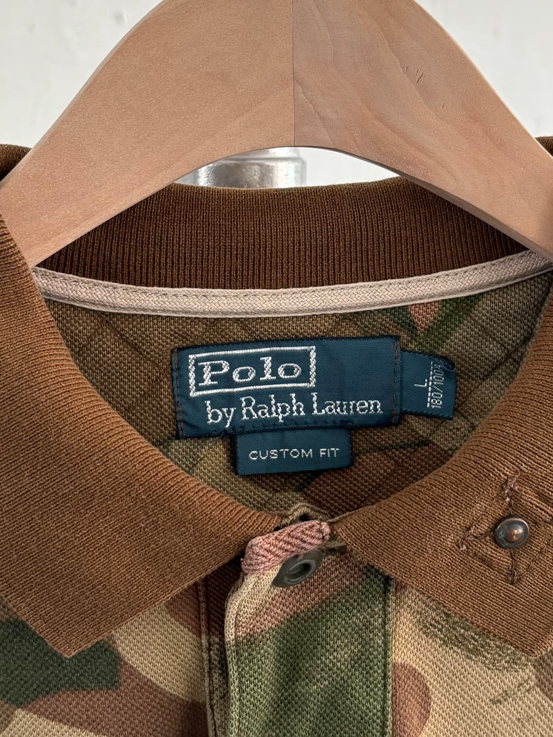 Polo 폴로랄프로렌 카모 패턴 스텐실 카라 티 상품이미지3