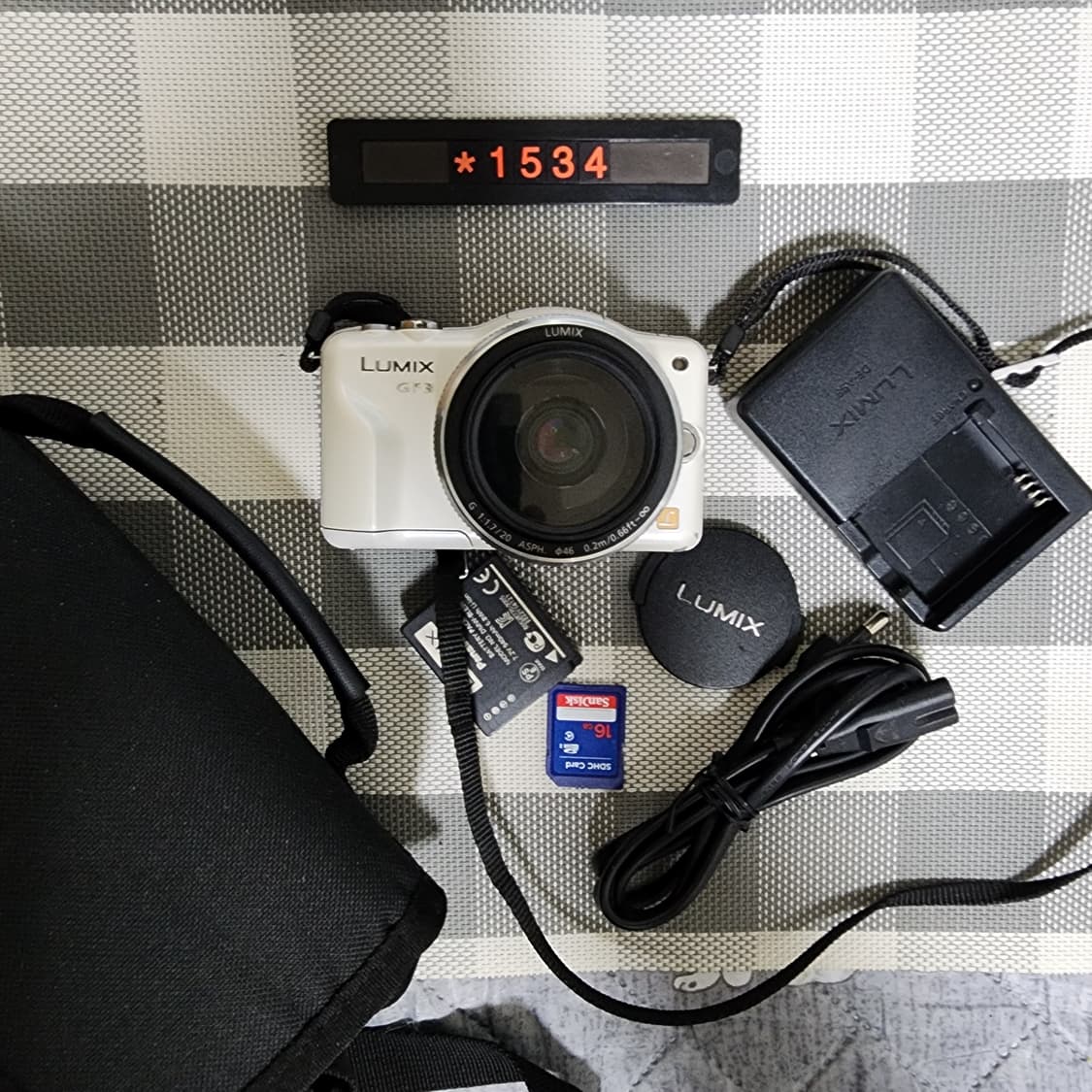 파나소닉 루믹스 DMC-GF 3 디지털카메라 1.7 단렌즈 가방세트 상품이미지1