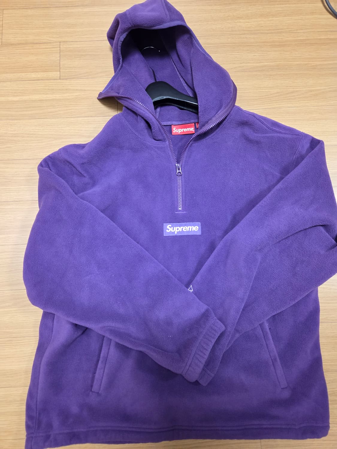 슈프림 폴라텍 페이스 하프집 후드 l 상품이미지1