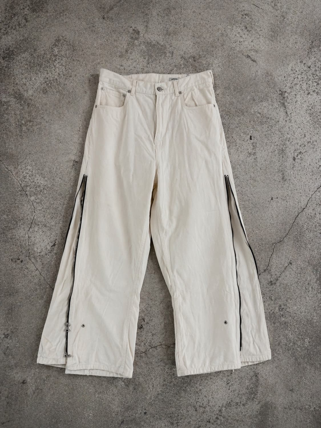 OLDPARK ZIP BAGGY JEANS, WHITE L 상품이미지2