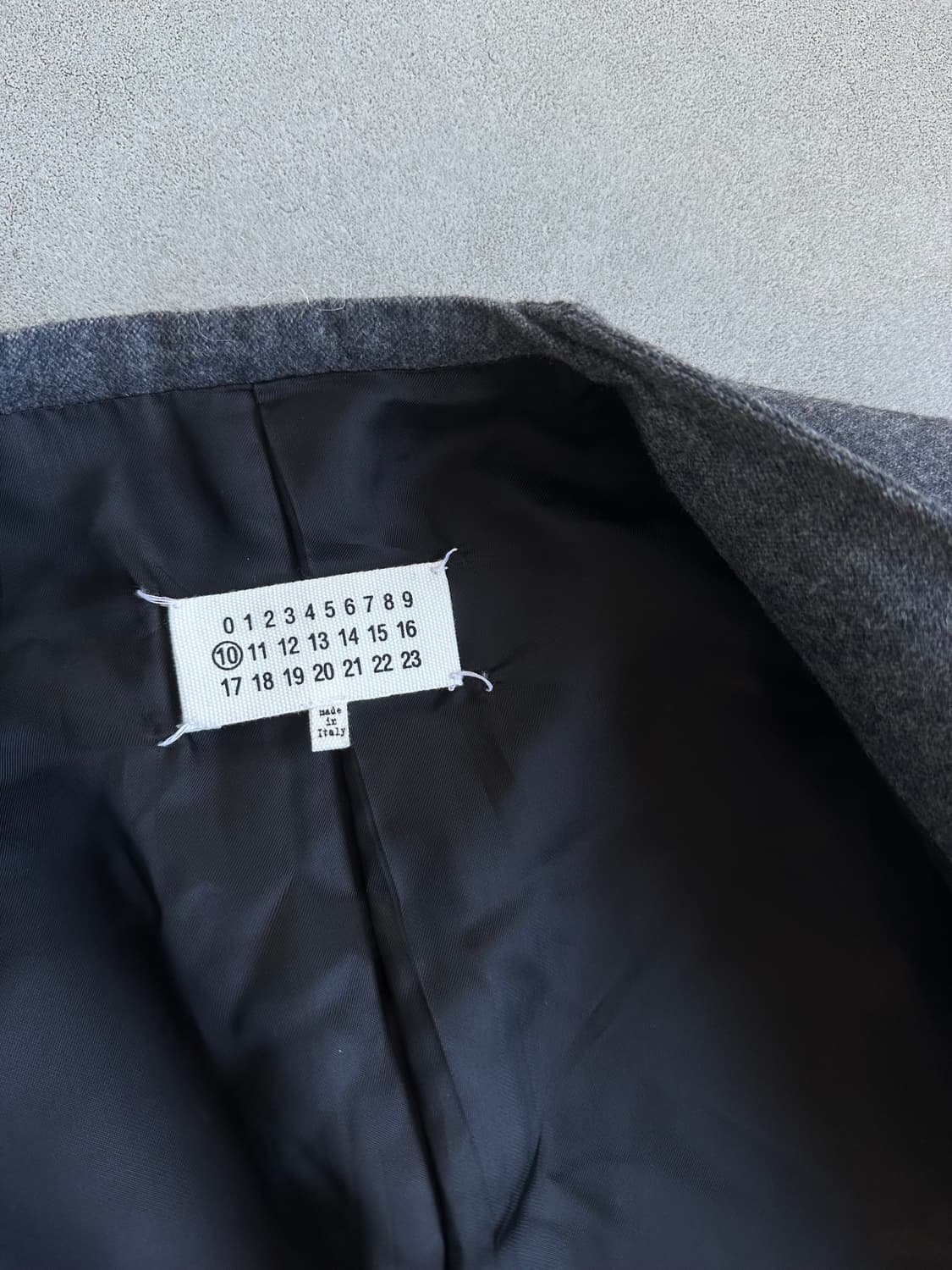 메종 마르지엘라 16fw 아카이브 카라리스 울 자켓 상품이미지8