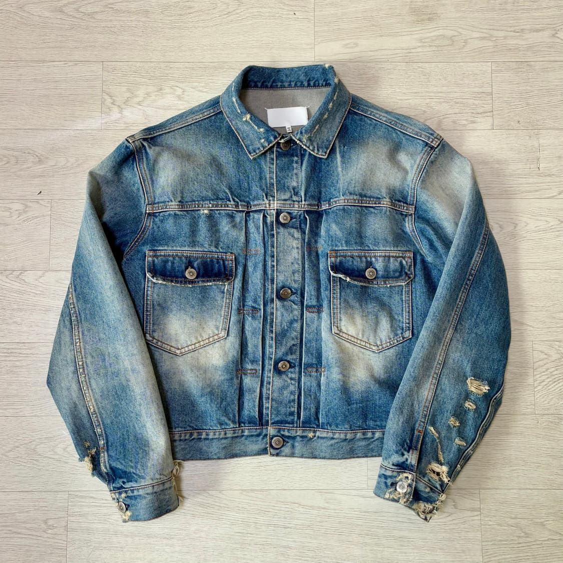 [48] 마르지엘라 디스트로이드 데님 트러커 상품이미지1