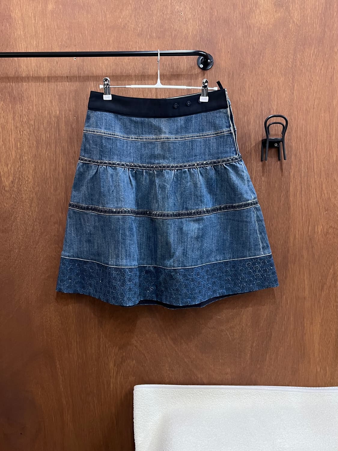 TO BE CHIC 리본 데님 스커트 상품이미지9