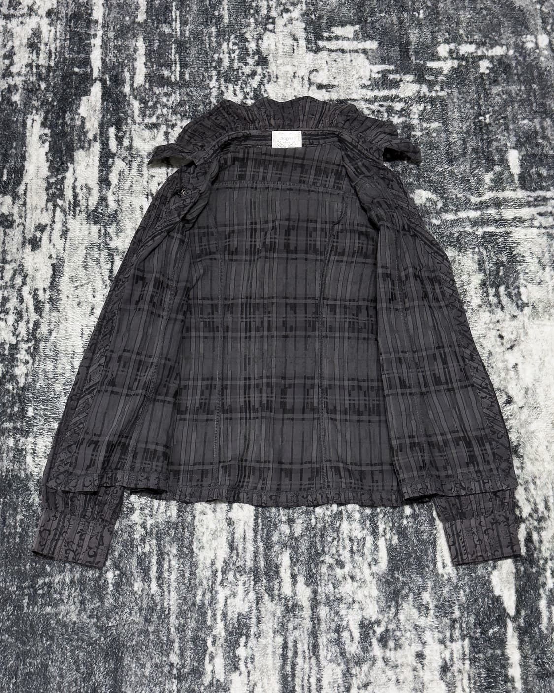 {UNKNOWN} Gothic Pattern Lace Hem Shirt  상품이미지5