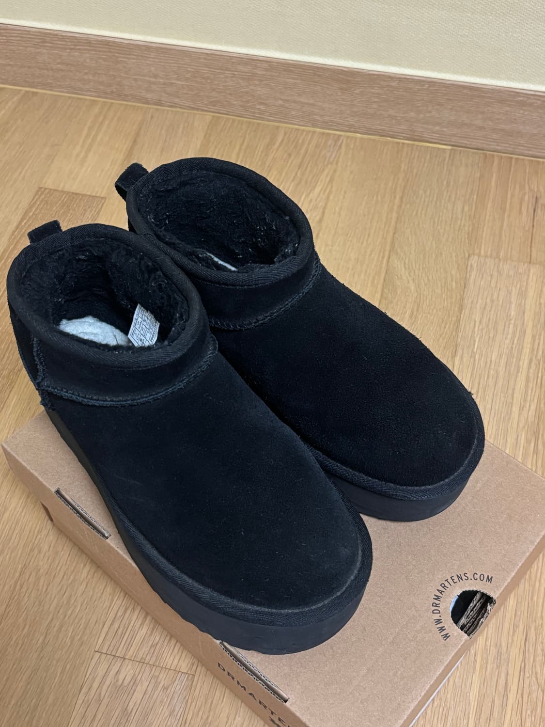 어그 울트라 미니 플랫폼 블랙 240 미국제품 상품이미지5