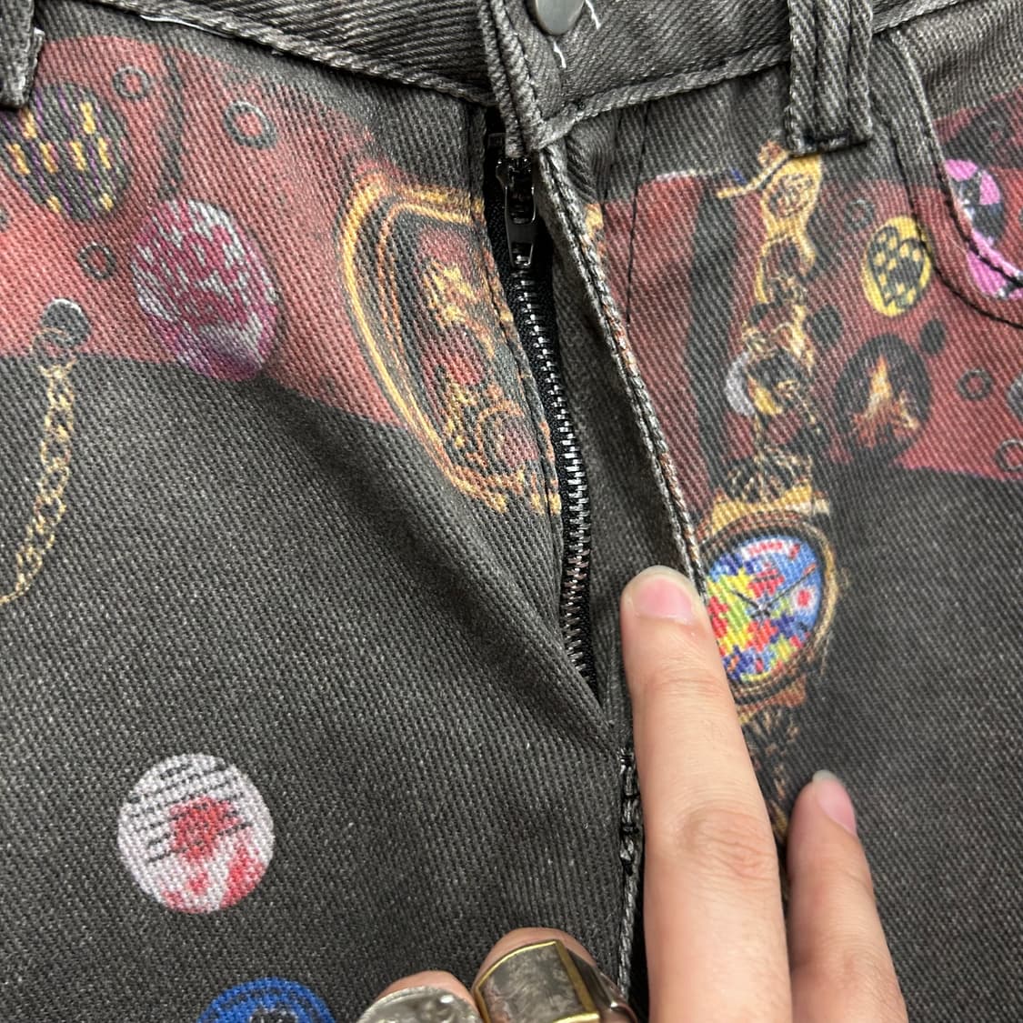 빈티지 디지털프린팅 와이드핏 그레이 데님팬츠 상품이미지4