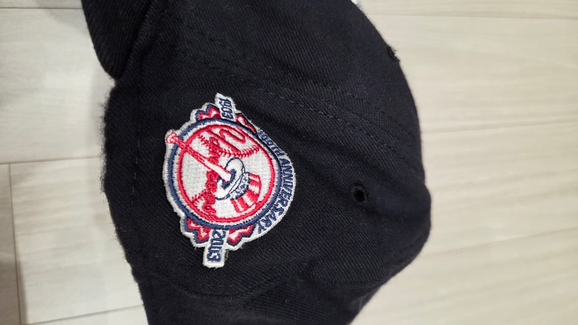 03년도 뉴에라 양키스 100주년 59fifty 모자 상품이미지2