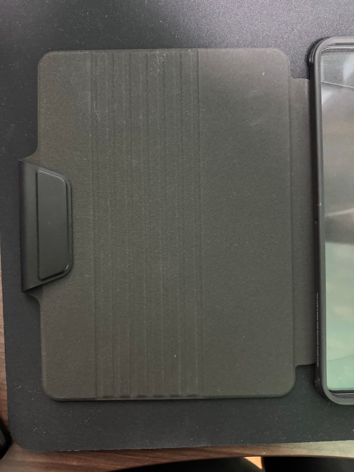 케이스티파이 무라카미 다카시 아이패드 에어 5세대 케이스 상품이미지3