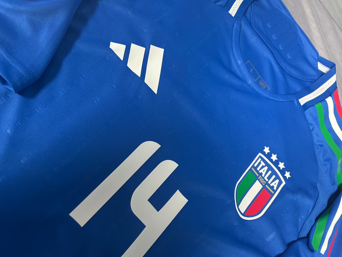 24/26 이탈리아 홈 어센틱 유니폼 상품이미지2