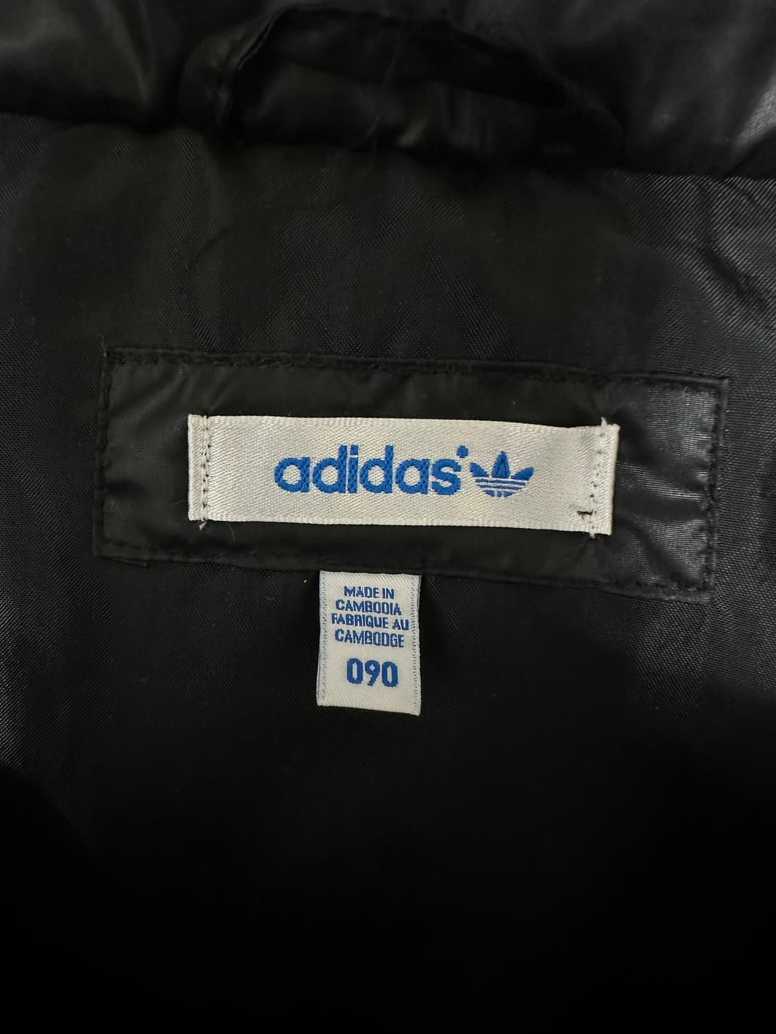 아디다스 블랙 패딩 조끼 상품이미지5