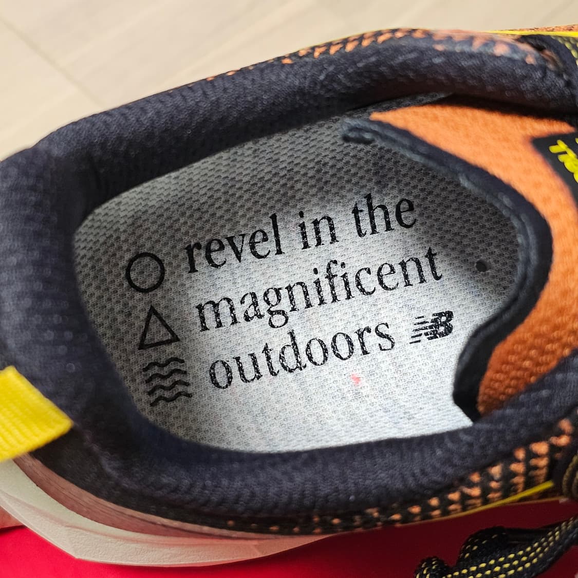 280 새제품) 뉴발란스 퓨어셀 베놈 v1 트레일 런닝화 러닝화 2E 상품이미지5