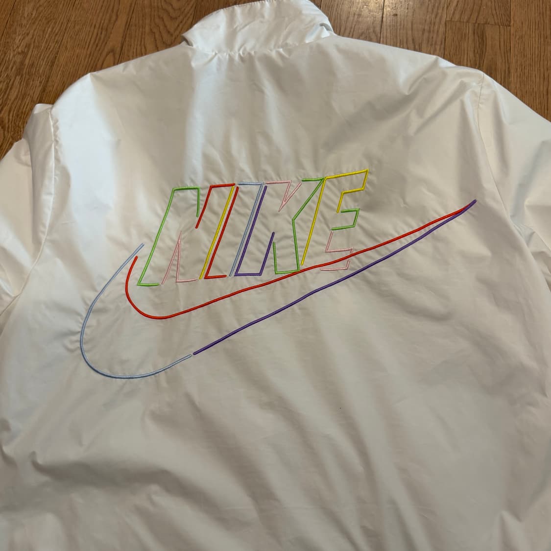 Nike NSW 백로고 클럽 풀 집 우븐 자켓 화이트  상품이미지5