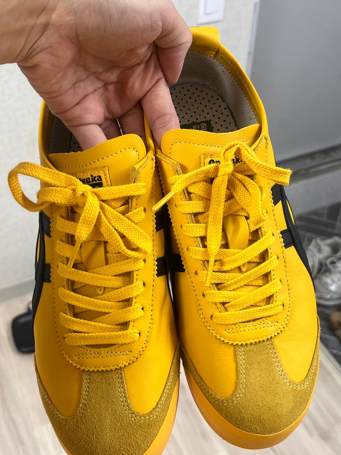 오니츠카타이거 270<->265 맞교하실분 상품이미지1