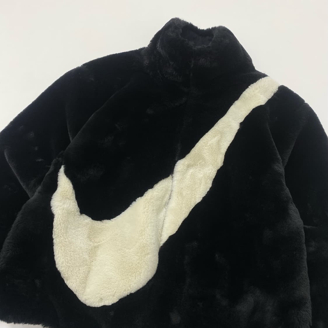 나이키 퍼 자켓 상품이미지2