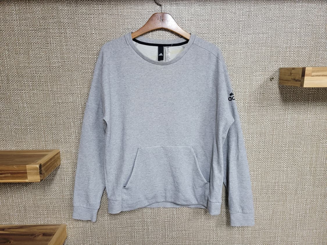 105사이즈 아디다스 맨투맨  상품이미지1