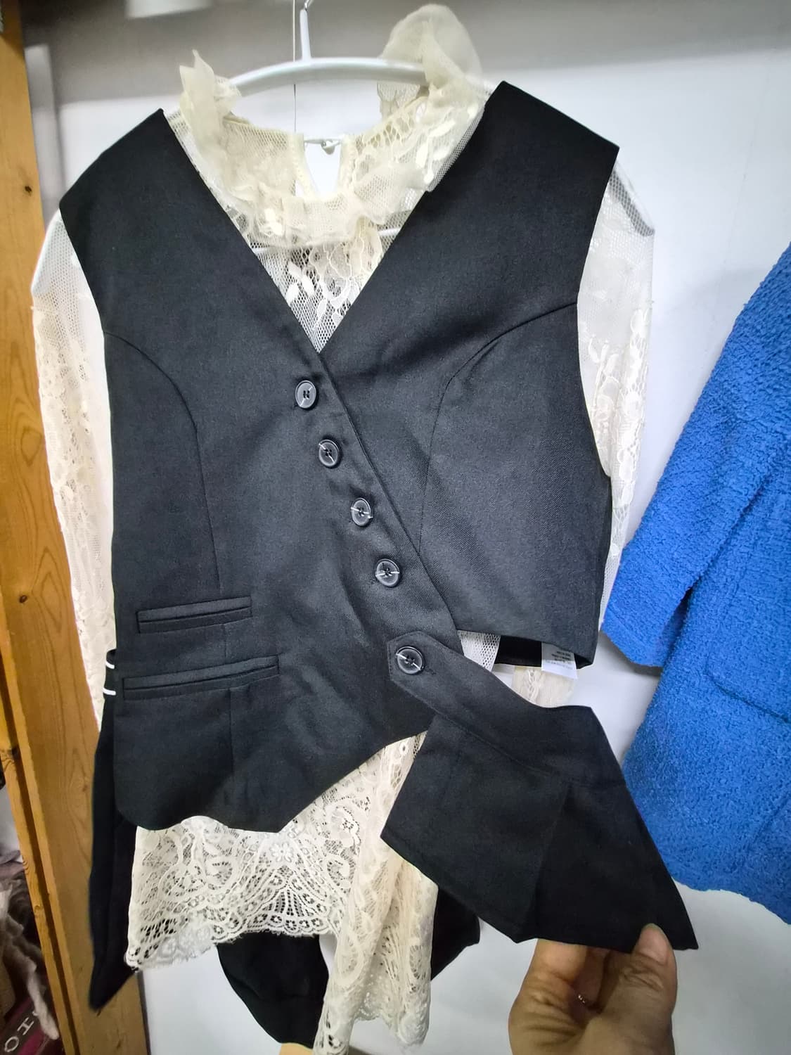 미샤 언발 프릴 베스트 상품이미지4