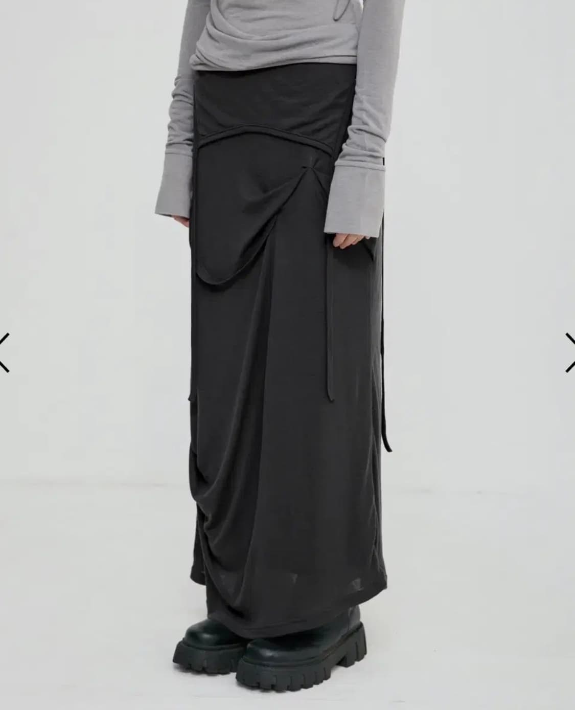 Flareup Asymmetrical Draped Long Skirt 상품이미지3