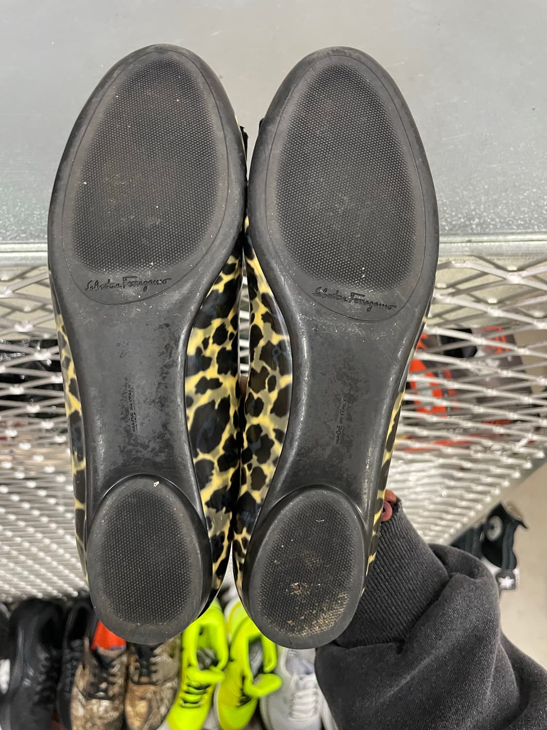 페레가모 레오파드 플랫 슈즈 6 상품이미지6