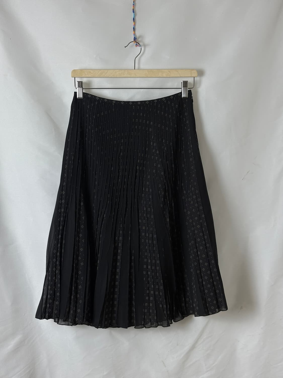 블랙 레이어드 플리츠 스커트 상품이미지1