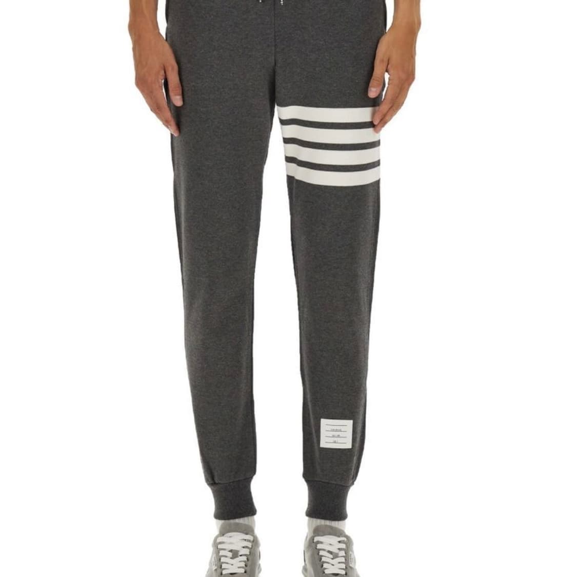 [S+급/1] 톰브라운 사선완장 트레이닝 조거팬츠 바지 다크그레이 상품이미지8