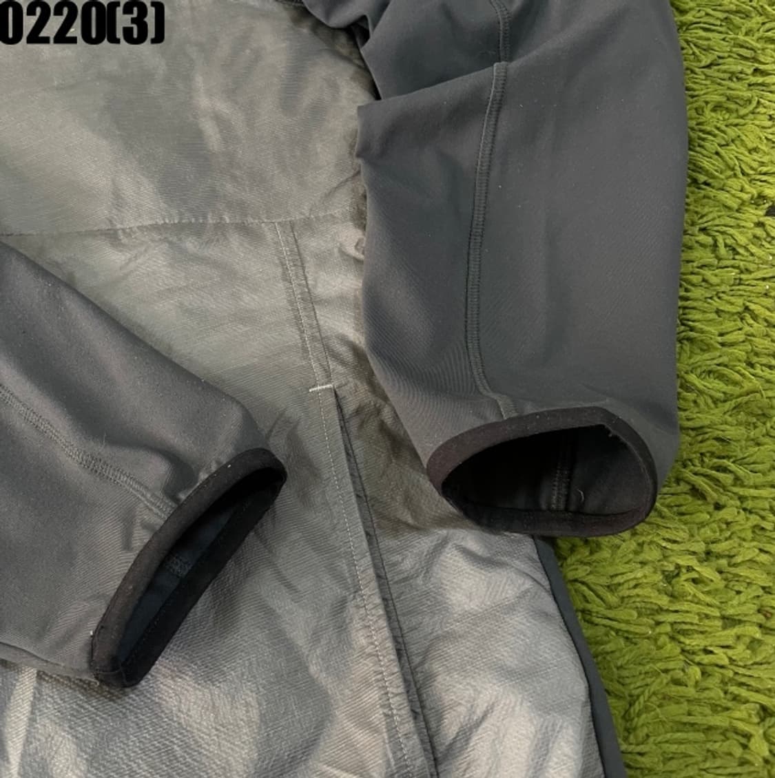 언더아머 방풍 자켓 상품이미지4