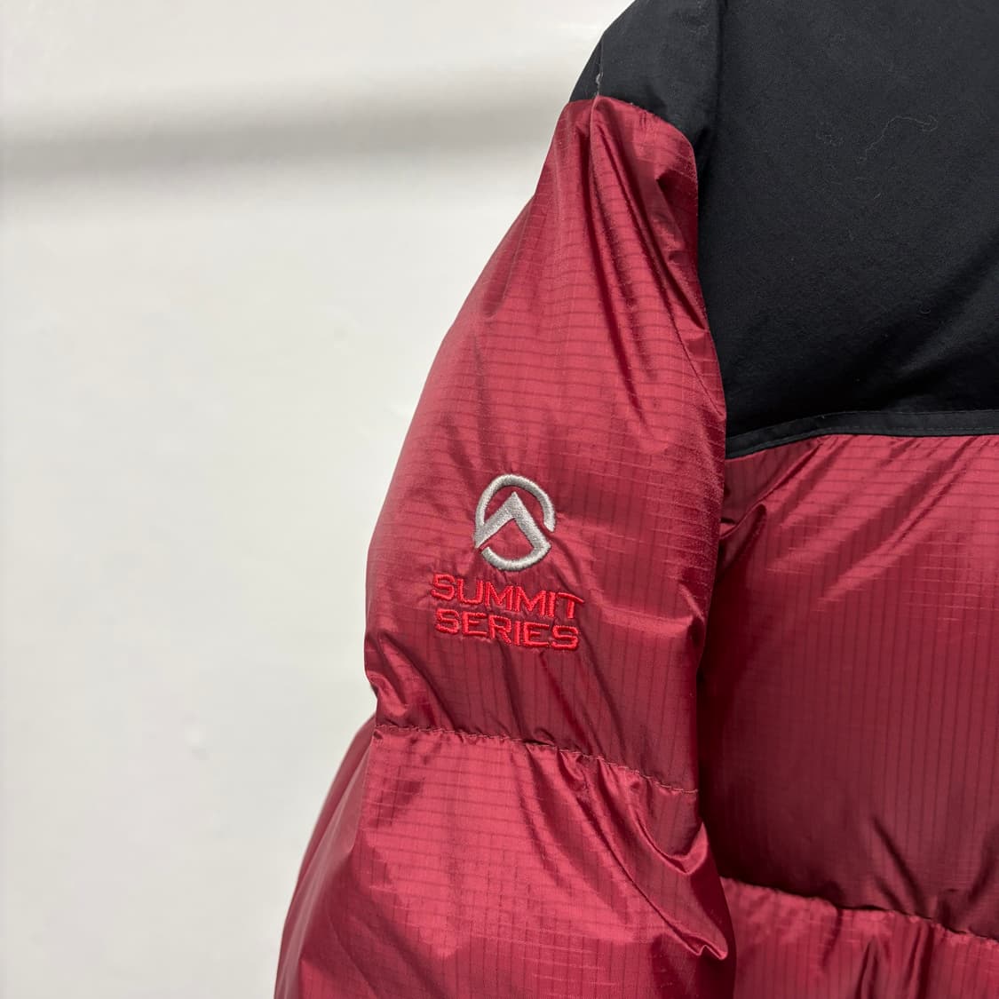 노스페이스 윈드스토퍼 패딩 버건디  상품이미지6