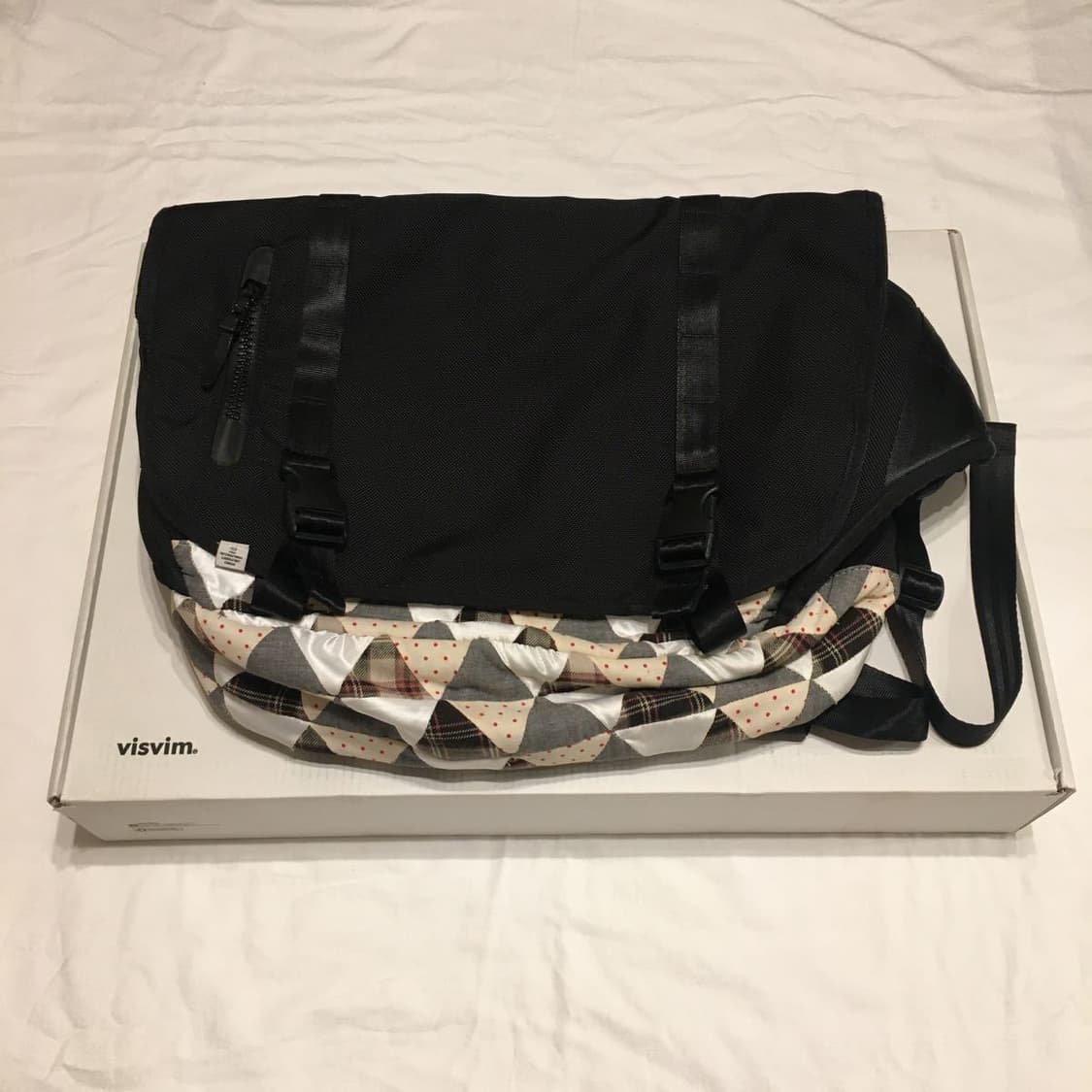 비즈빔 메신저백 발리스틱 E CAT 18L 08AW 상품이미지1