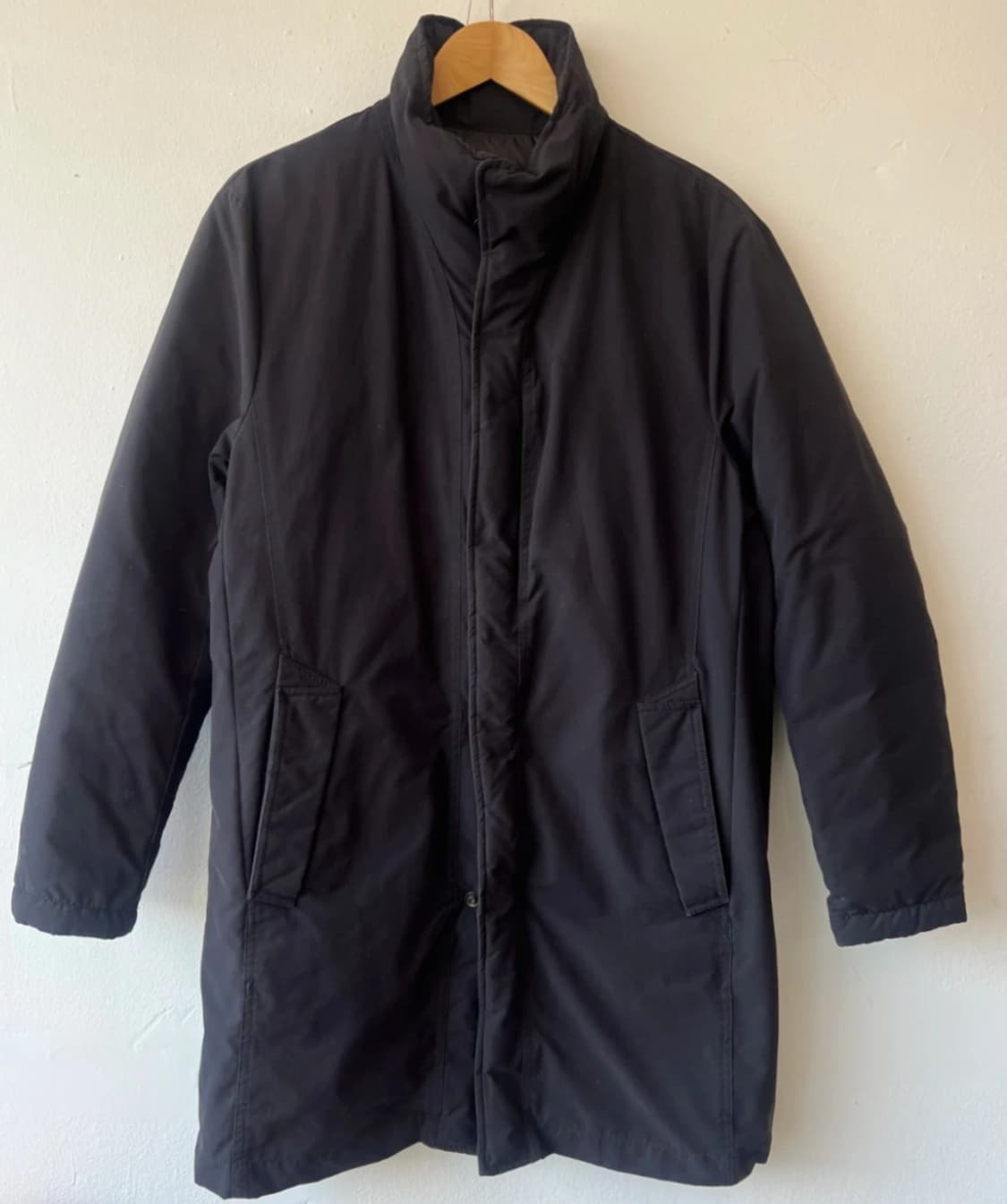 타임 남성 블랙 구스다운 패딩점퍼 

 상품이미지1