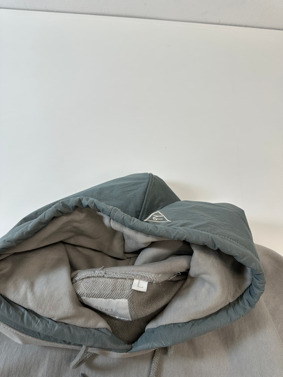 노이스 나일론패브릭 믹스 후드 오버핏L(그레이) 상품이미지3