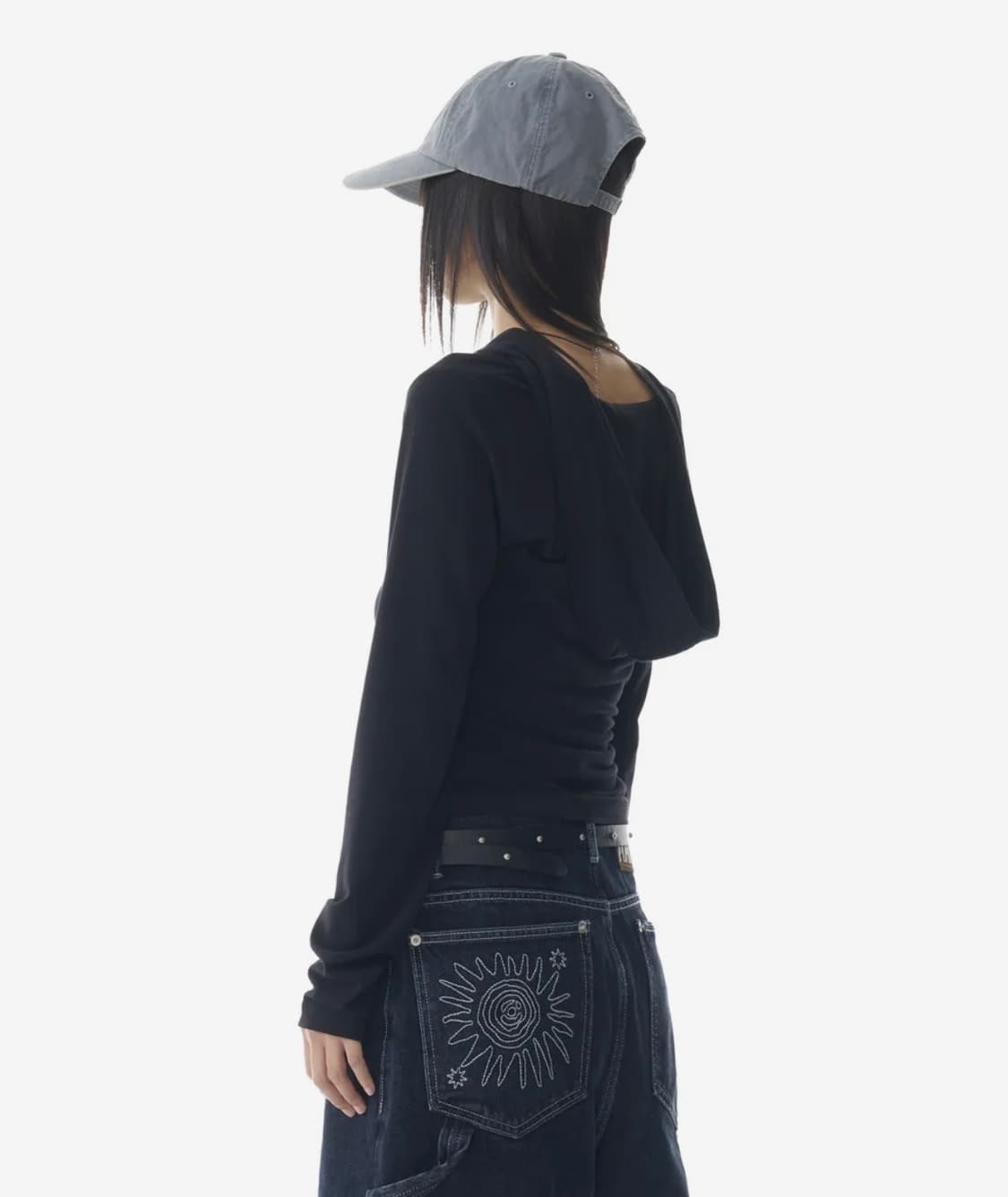 Aakam studded leaf hooded long sleeve 상품이미지4