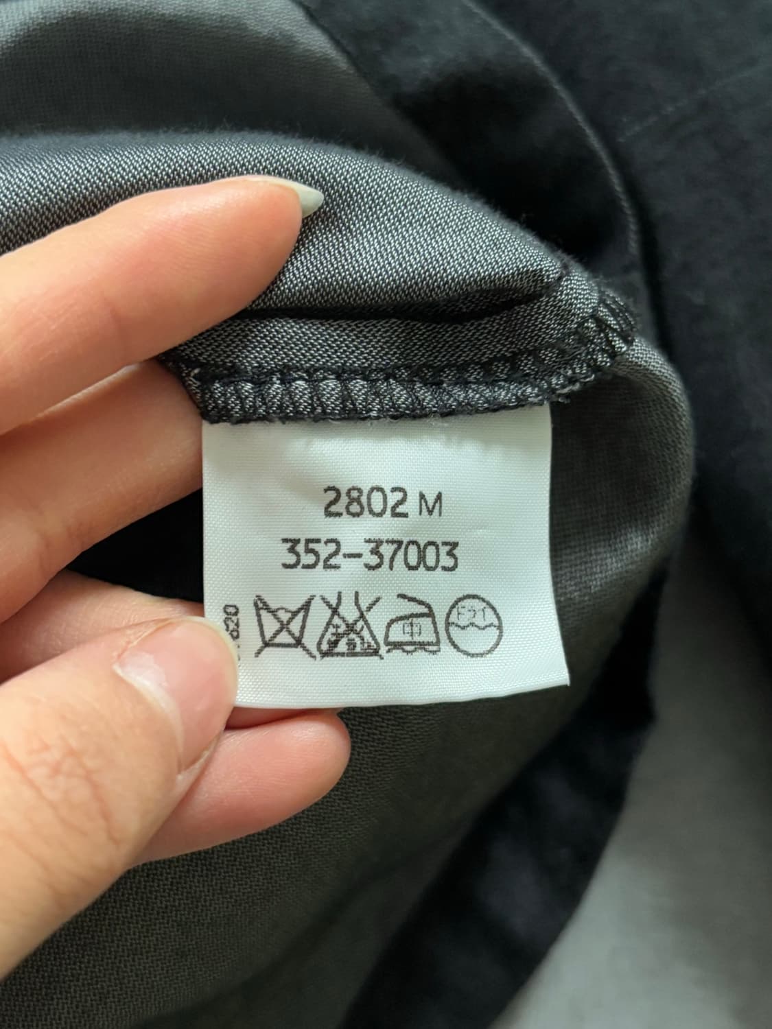 Ann Demeulemeester 앤 드뮐미스터 차콜 브이넥 롱슬리브 상품이미지7