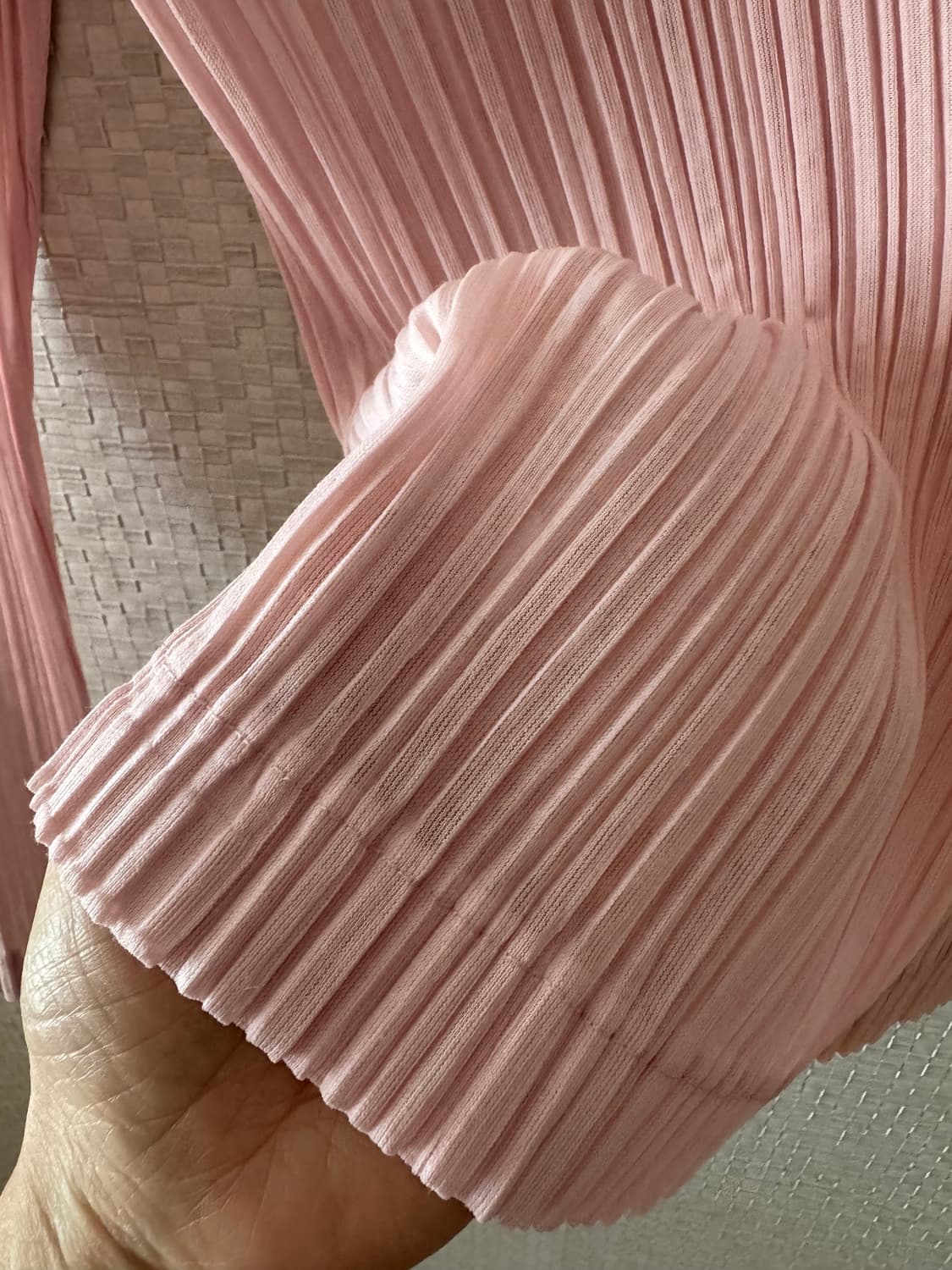 플리츠플리즈 라미 긴팔 탑 상품이미지4