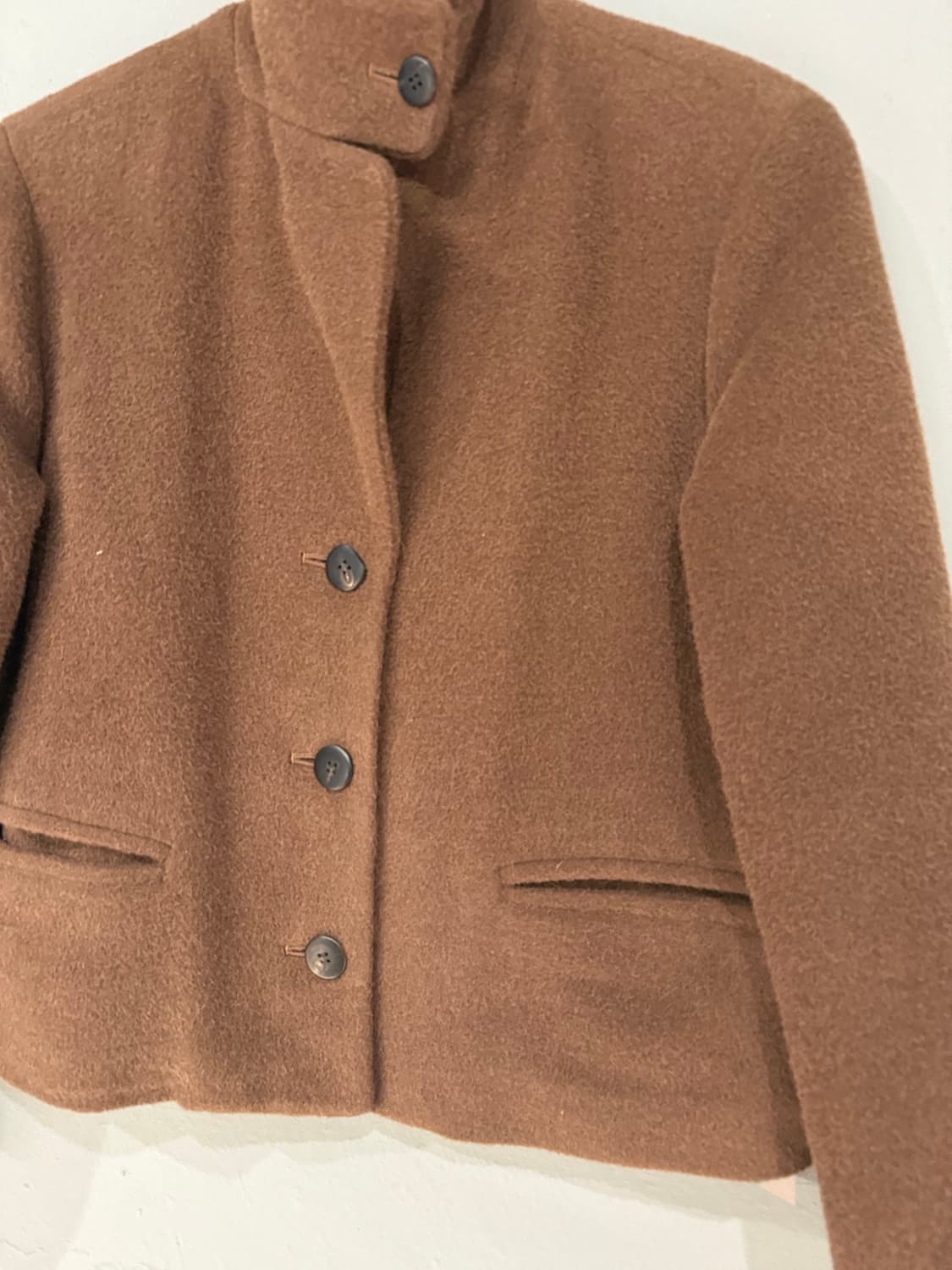 one button high-neck point coat 상품이미지7